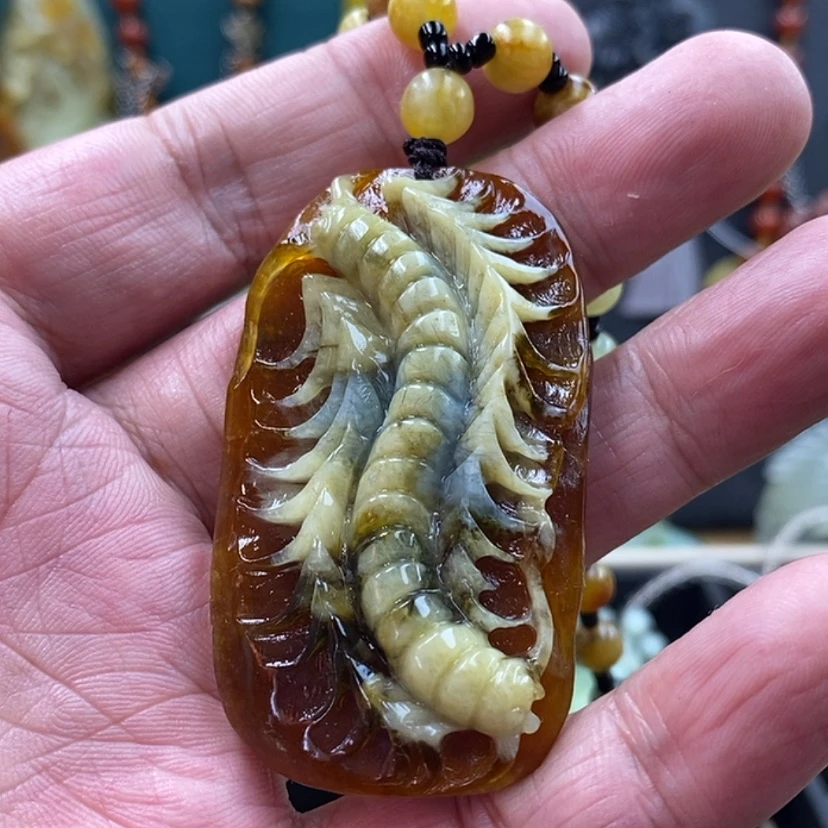 【闪购商品】未镶嵌岫玉吊坠蜈蚣