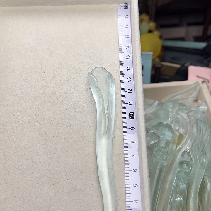 蛇纹石玉未镶嵌发簪卷卷荷叶