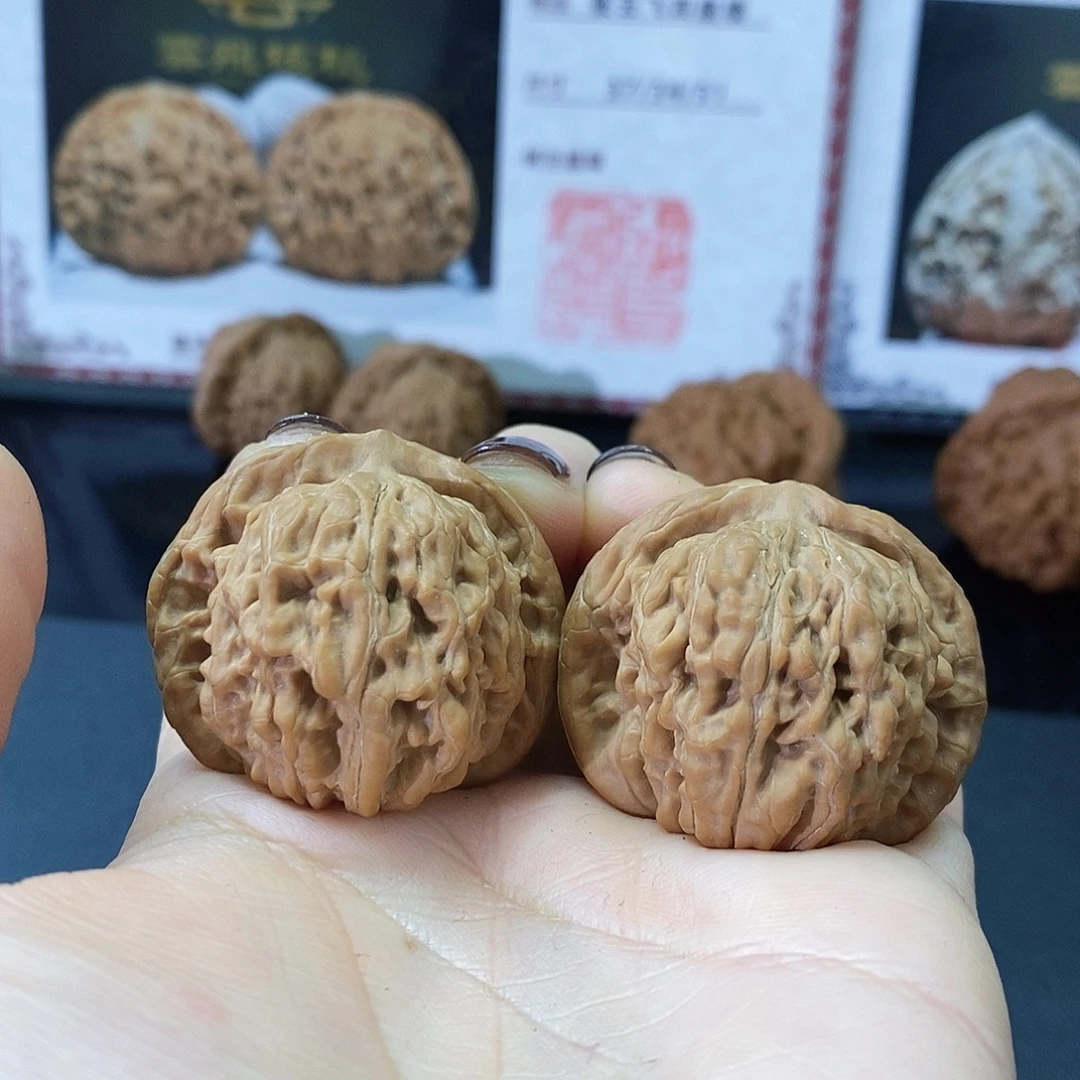 文玩核桃把件飞楼005-全品37