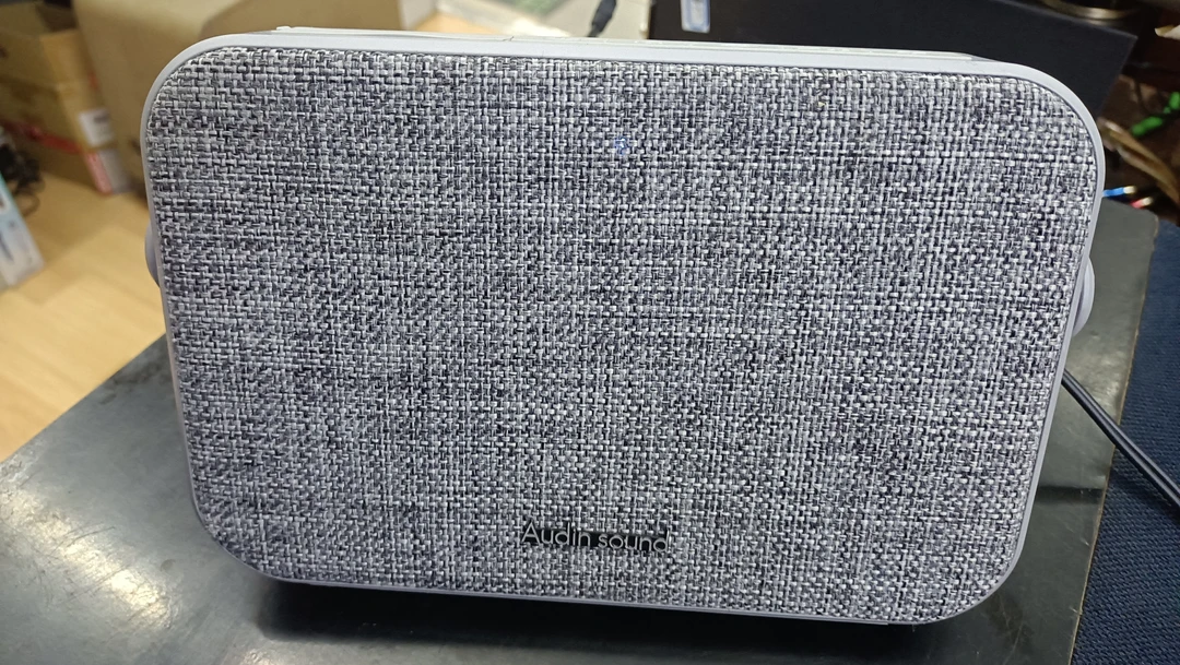 8新  收音随身听，直播间测试好再下单不支持退货，介意的朋友勿扰