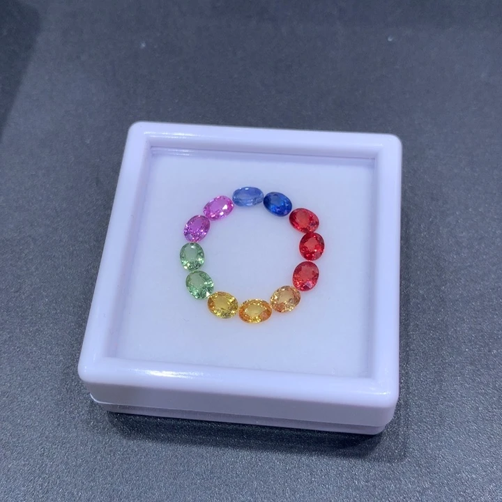 彩色蓝宝石裸石林**?4.24克拉