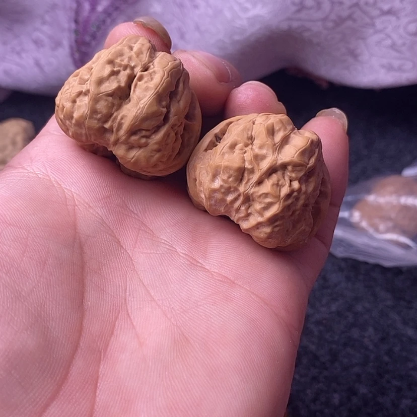 【闪购商品】文玩核桃吊坠37蛤蟆头