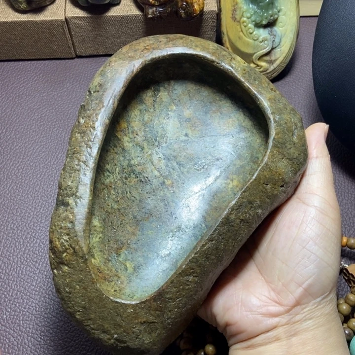 岫岩河磨玉（透闪石质玉）未镶嵌颈饰