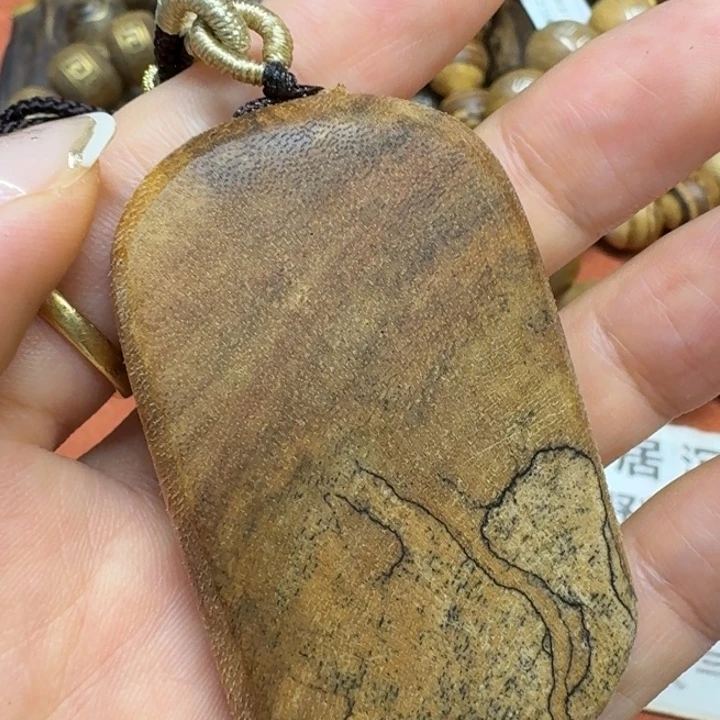 大叶紫檀（黑酸枝木类）