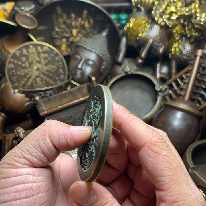 铜器摆件收收藏藏