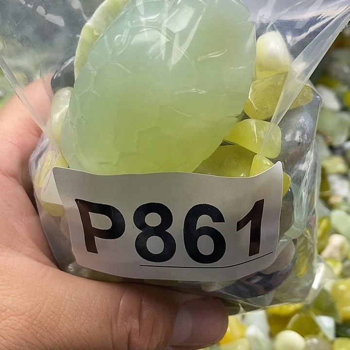 岫玉未镶嵌鱼缸石