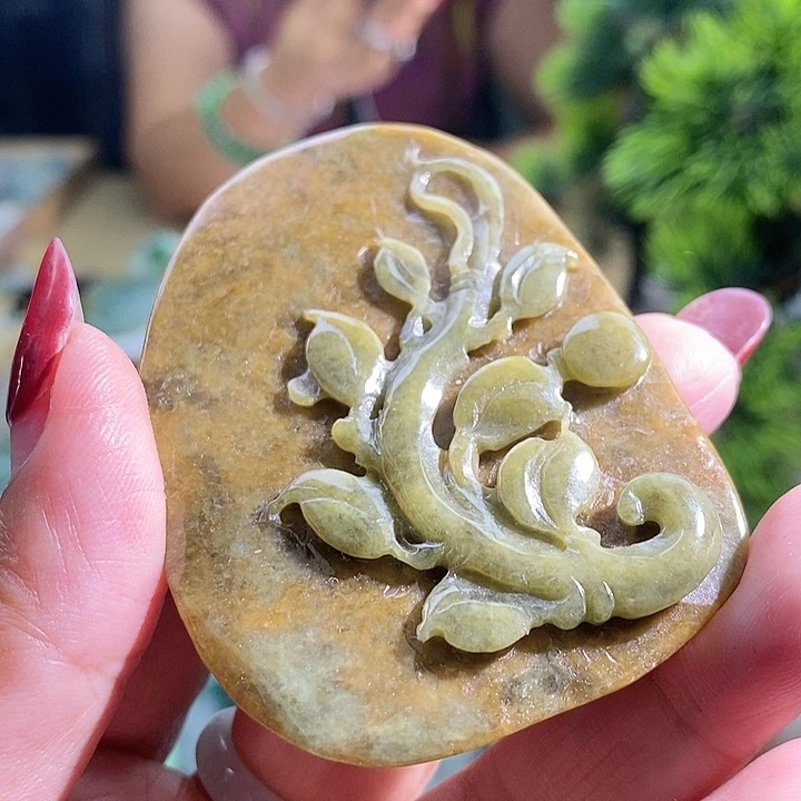 【闪购商品】翡翠挂件未镶嵌喜上