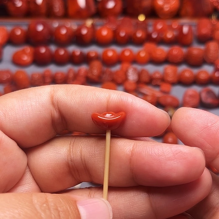 南红玛瑙未镶嵌配饰元宝长12.4mm