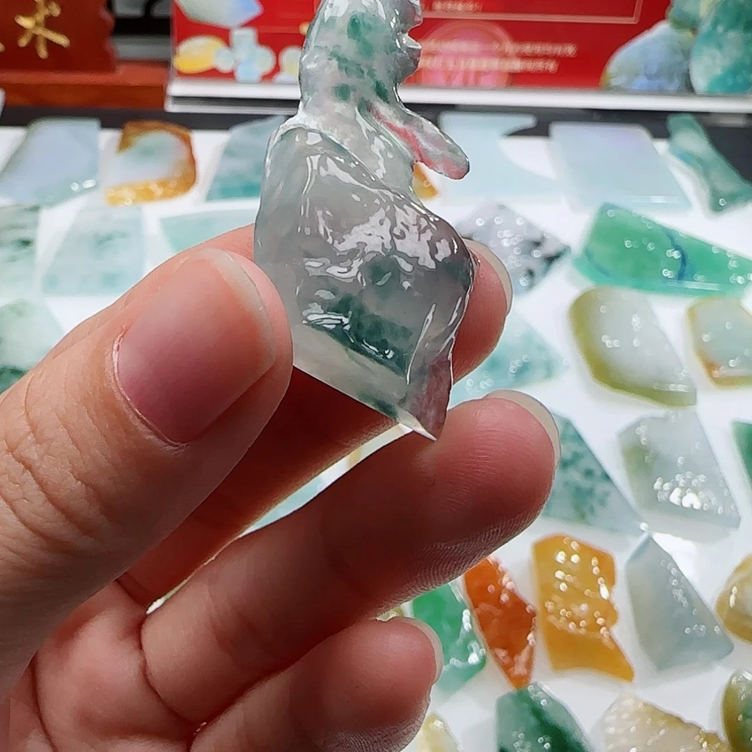 定制翡翠未镶嵌翡翠定制