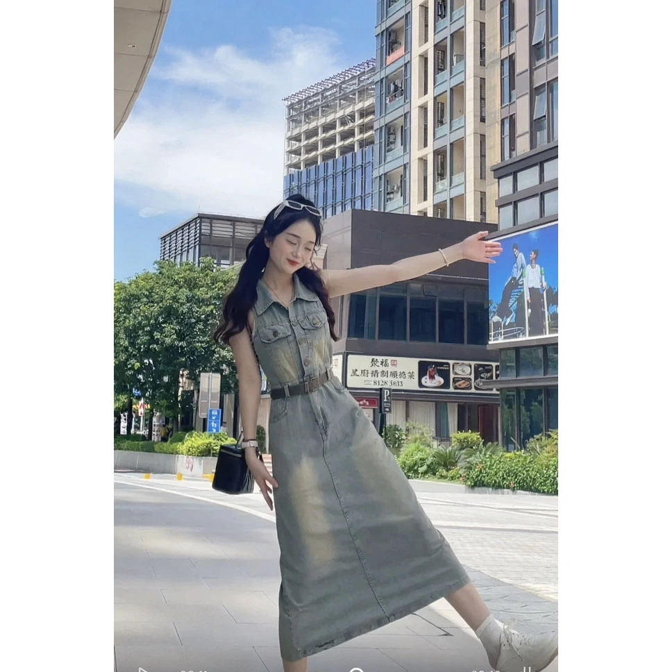 2025夏季新款港风气质做旧复古无袖牛仔连衣裙收腰显瘦A字长裙女