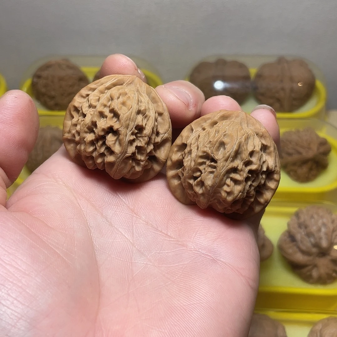 文玩核桃吊坠39尺宫灯