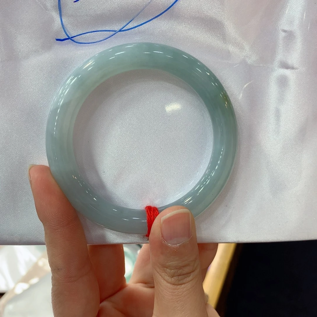 翡翠手镯未镶嵌买断