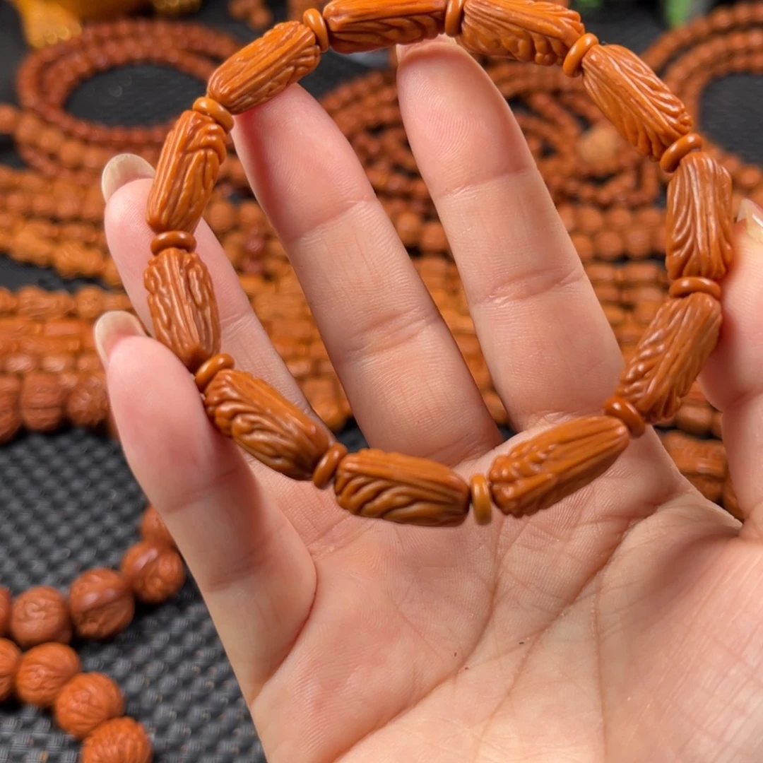 笑***生手串桃核Y7链接手串