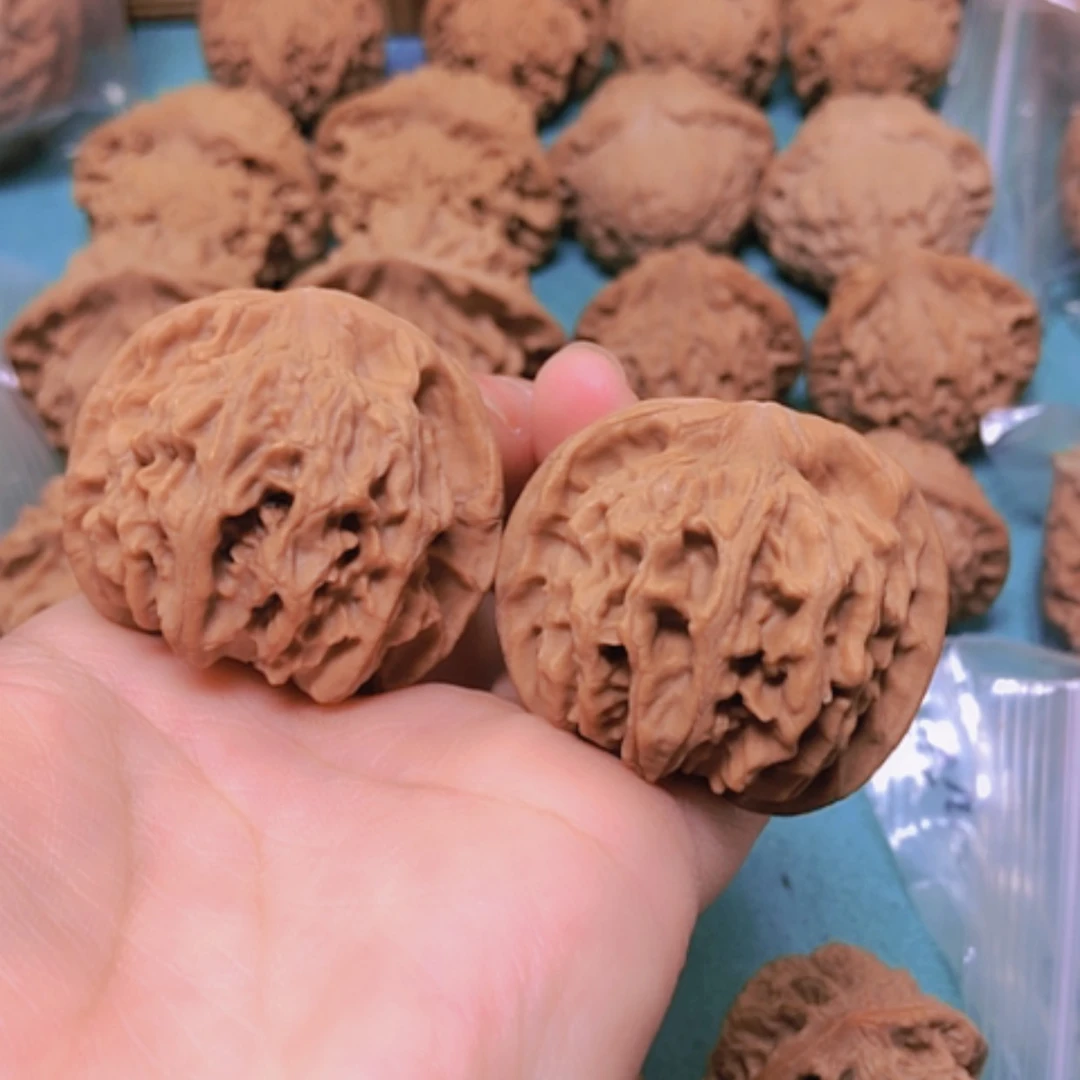 【闪购商品】摆件核桃41天地全品