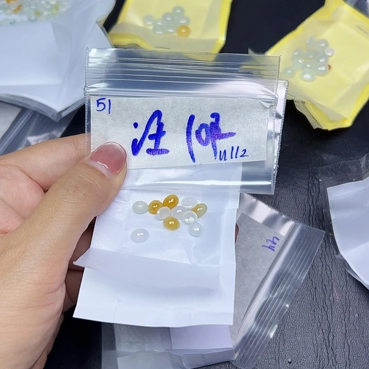 未镶嵌定制翡翠不