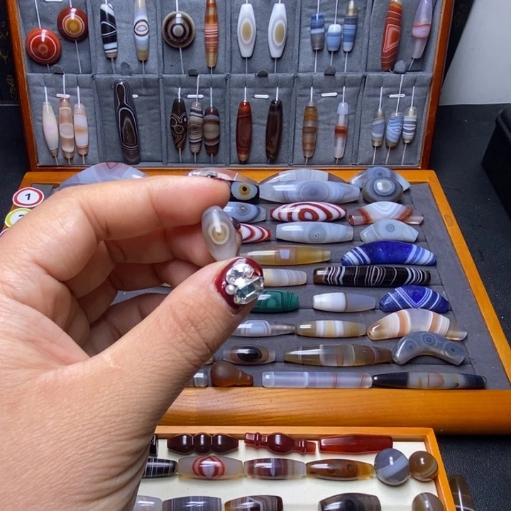 玛瑙/玉髓颈饰未镶嵌子*