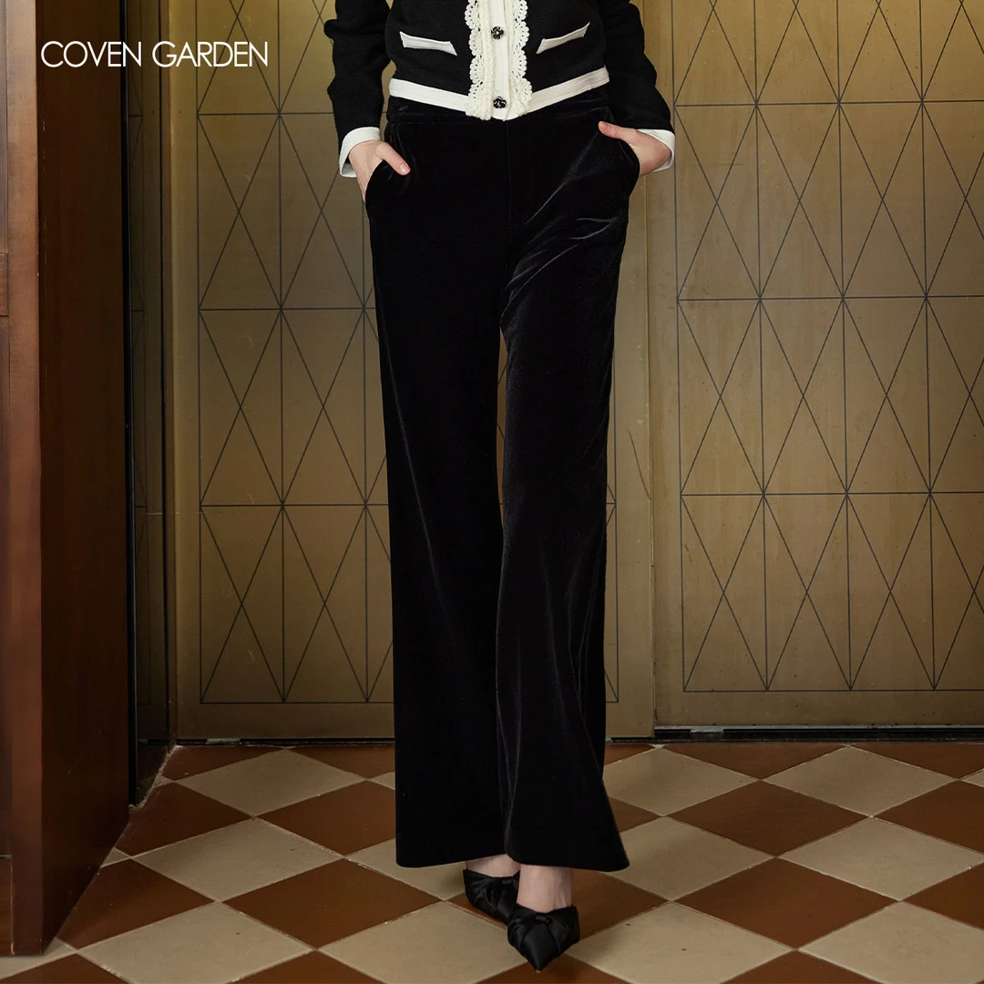 【蜜思仝】哥文花园显瘦黑色丝绒微喇叭裤CLA4065180