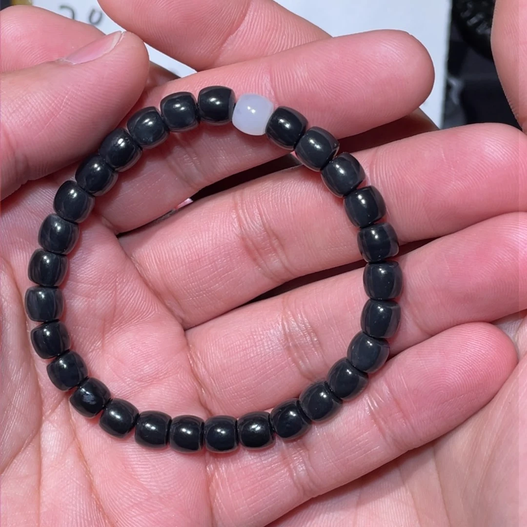 和田玉手串未镶嵌洒*