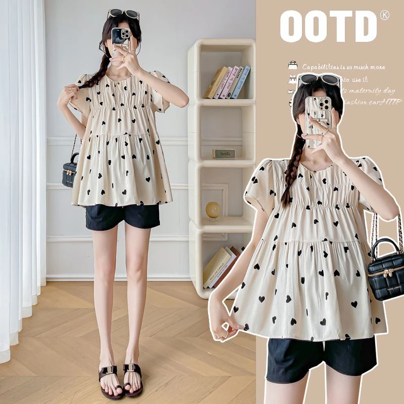 新款孕妇夏宽松显瘦爱心时尚百搭甜美减龄潮妈上衣＋托腹短裤套装