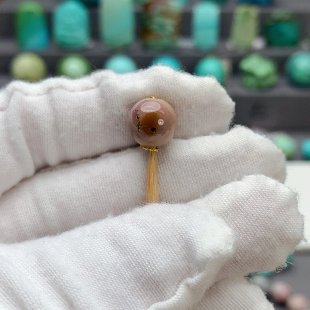 绿松石颈饰未镶嵌