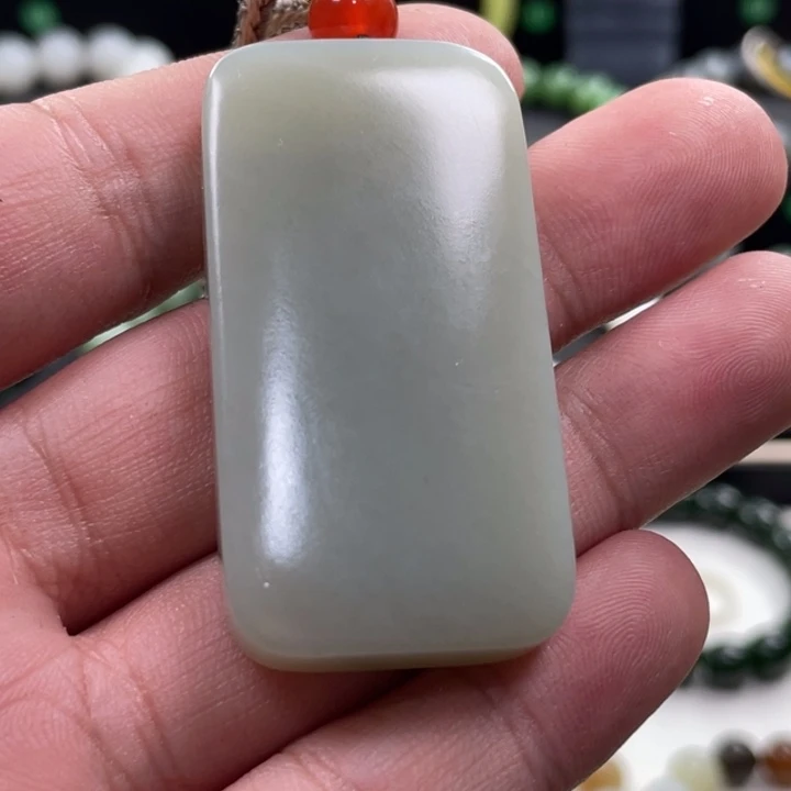 和田玉未镶嵌吊坠(不含链)新疆且末青白