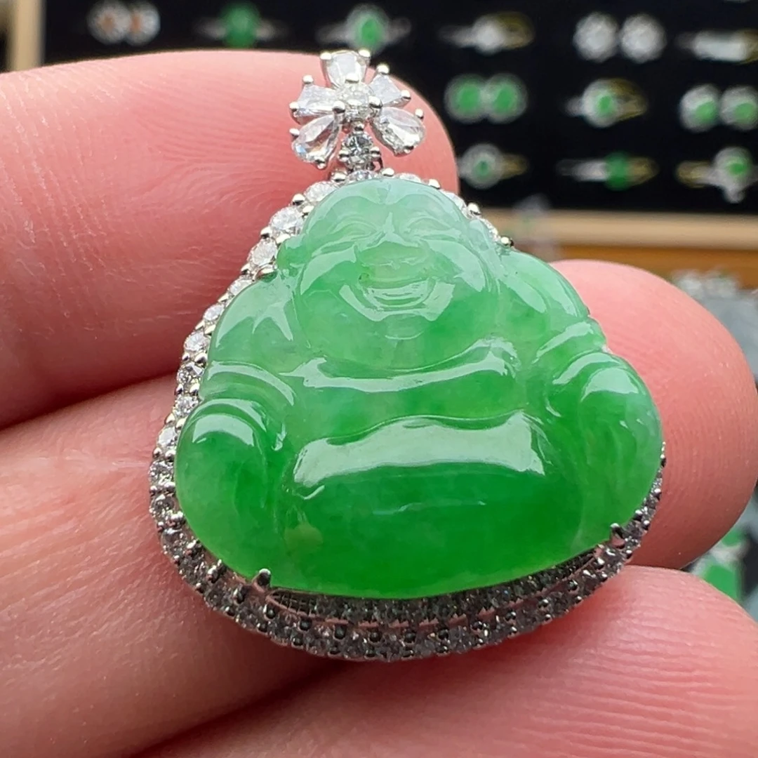 翡翠18K金镶嵌颈饰佛15.7