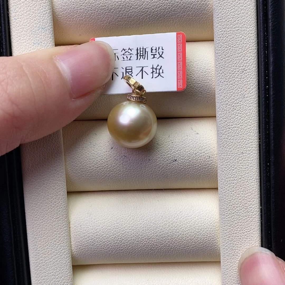 海水珍珠颈饰18K金镶嵌