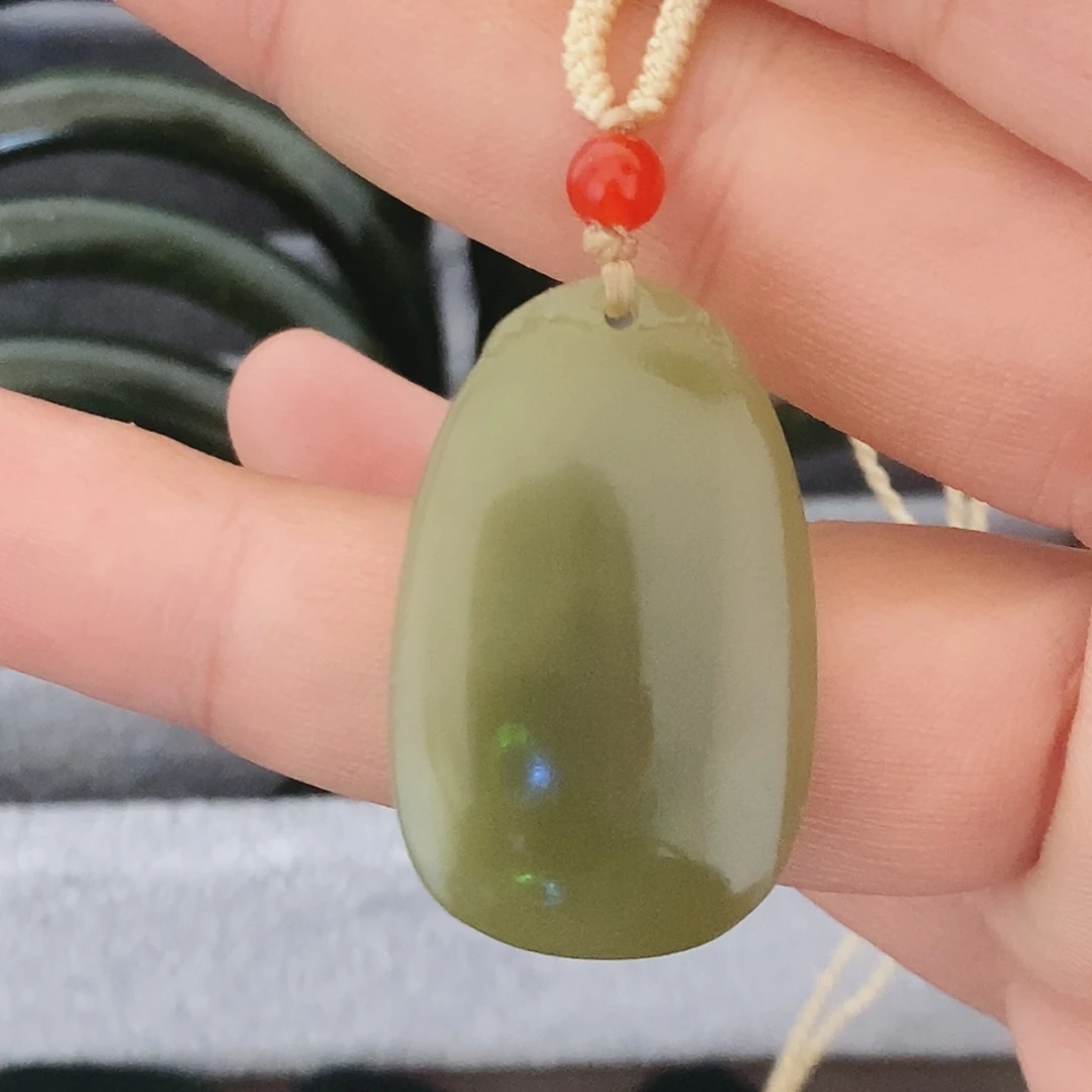 和田玉（碧玉）未镶嵌颈饰