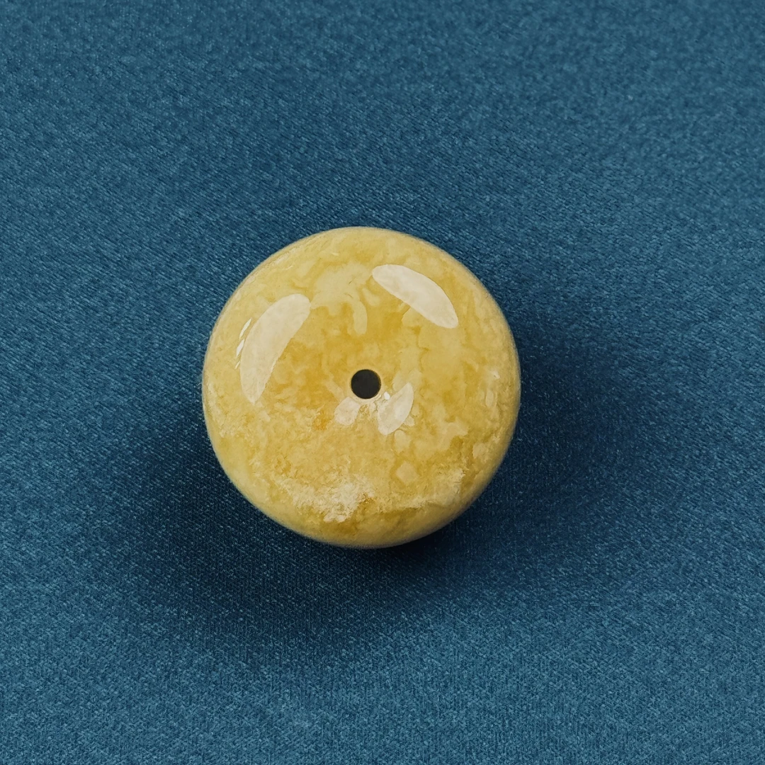 大卫推荐六一福利：蜜蜡藏扣24（27*17mm8.1g）