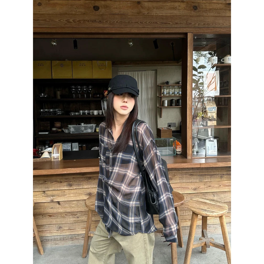 复古休闲韩版衬衫格子设计感格纹长袖上衣防晒百搭显瘦宽松