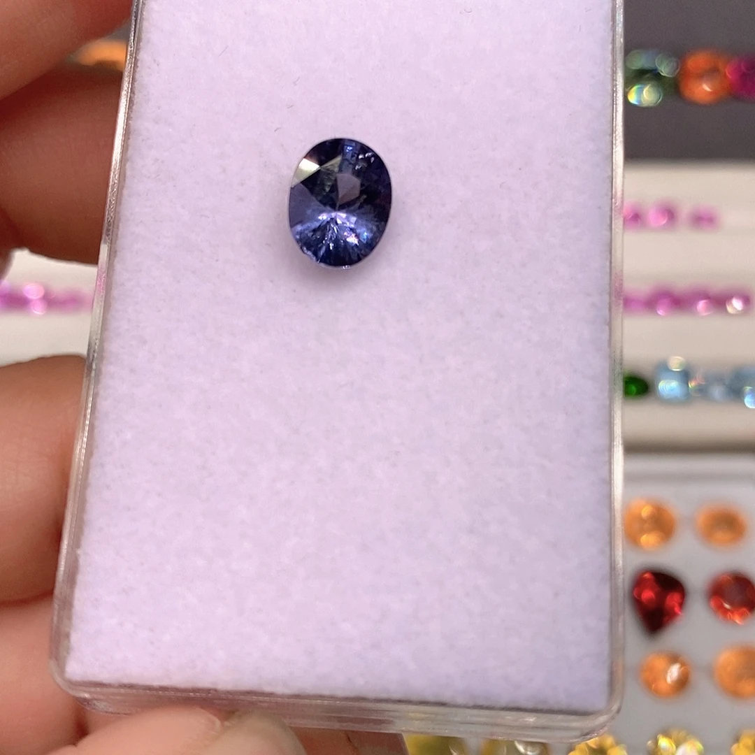 尖晶石裸石天然紫色尖晶石