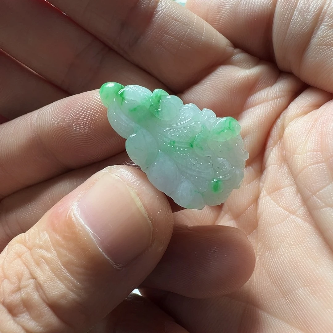 定制翡翠未镶嵌白菜