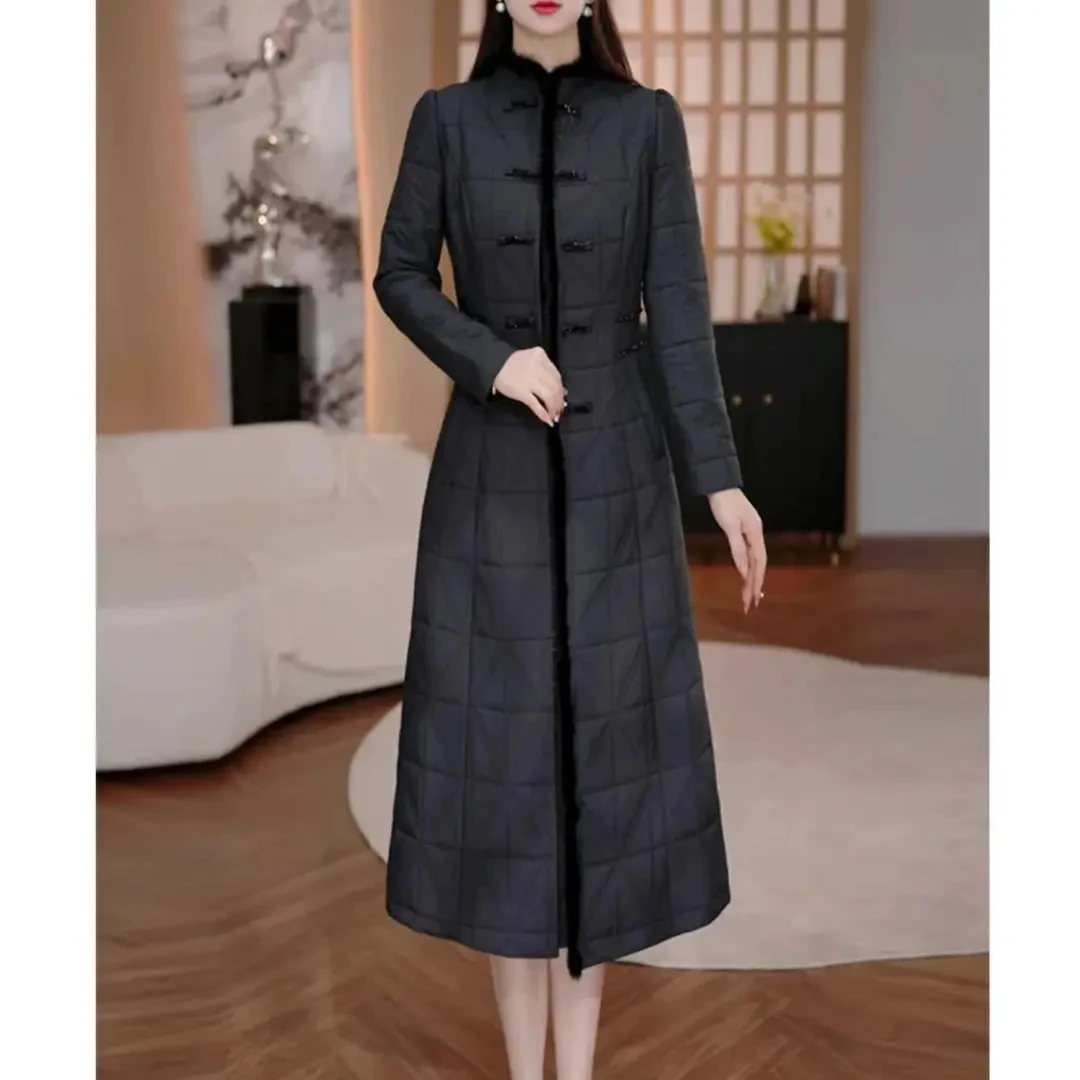 【两件套】秋冬新款圆领刺绣气质轻奢夹棉加厚中长款套装连衣裙