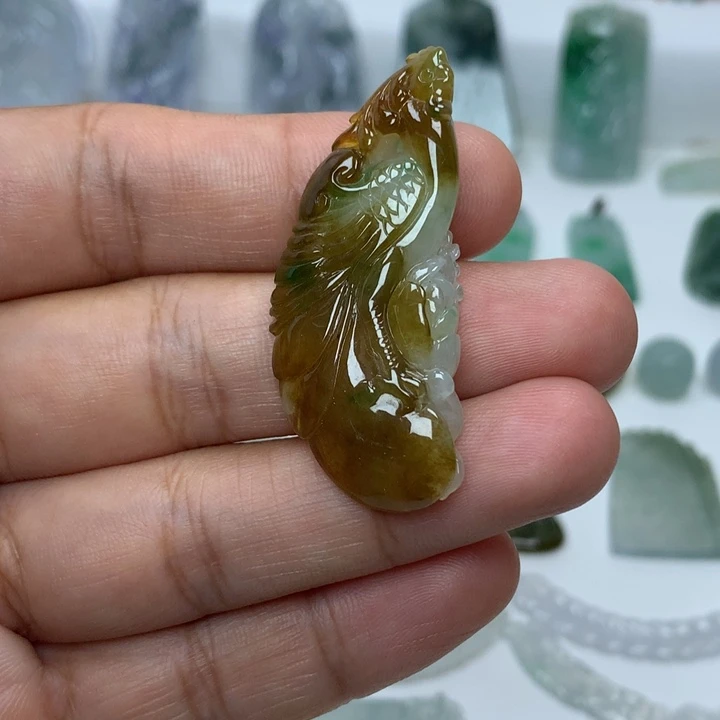 翡翠未镶嵌吊坠(不含链)