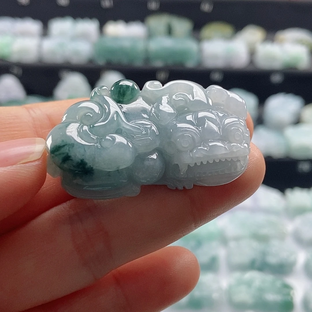 颈饰未镶嵌翡翠翡翠貔貅