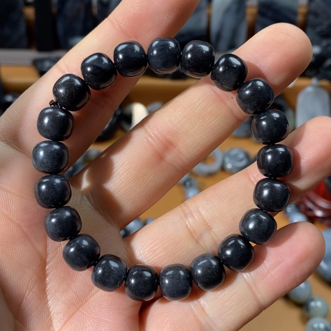 【闪购商品】颈饰未镶嵌和田玉