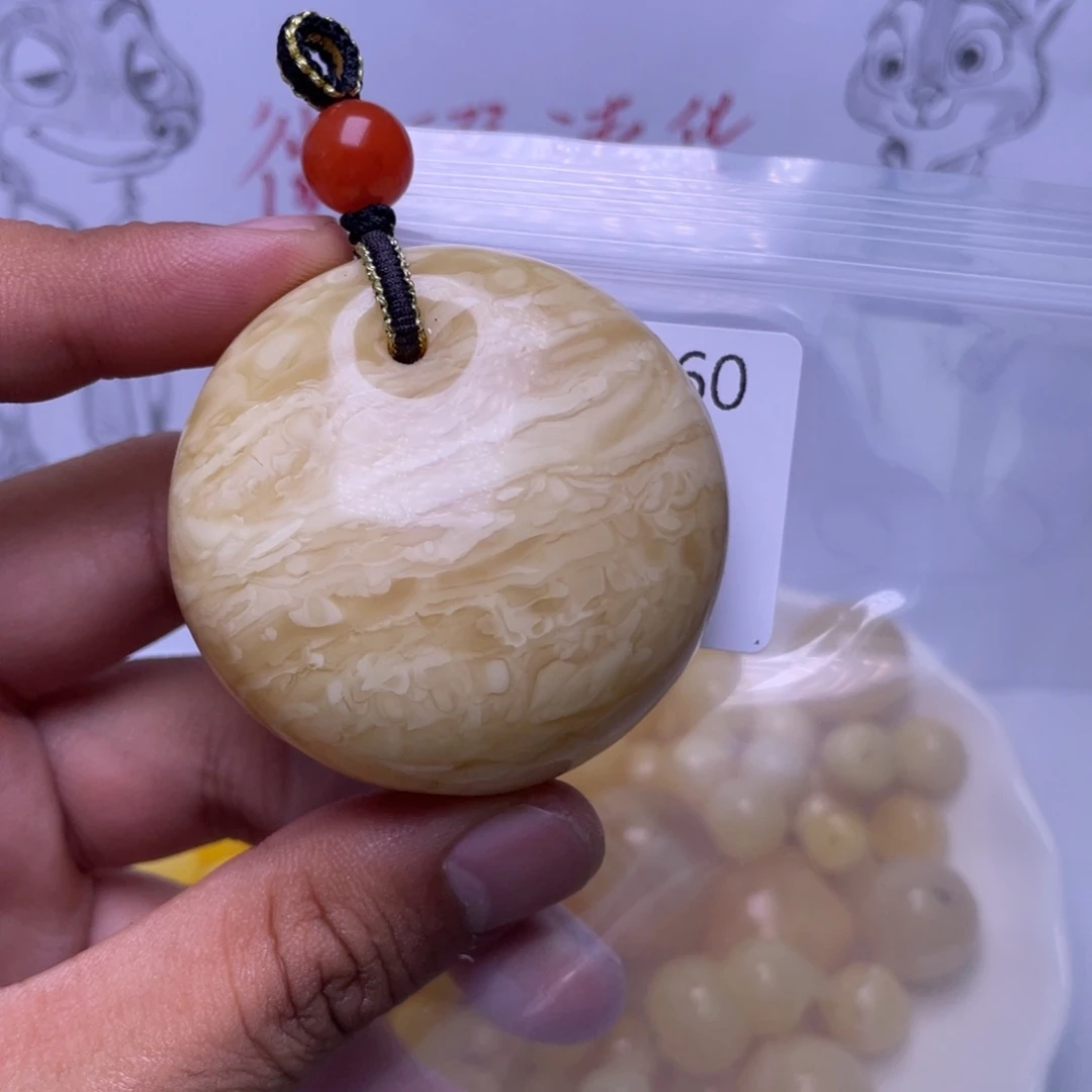 琥珀未镶嵌珠宝奇石都**去