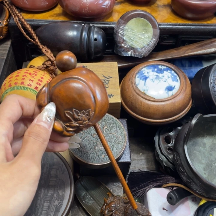 端景台紫檀木类木