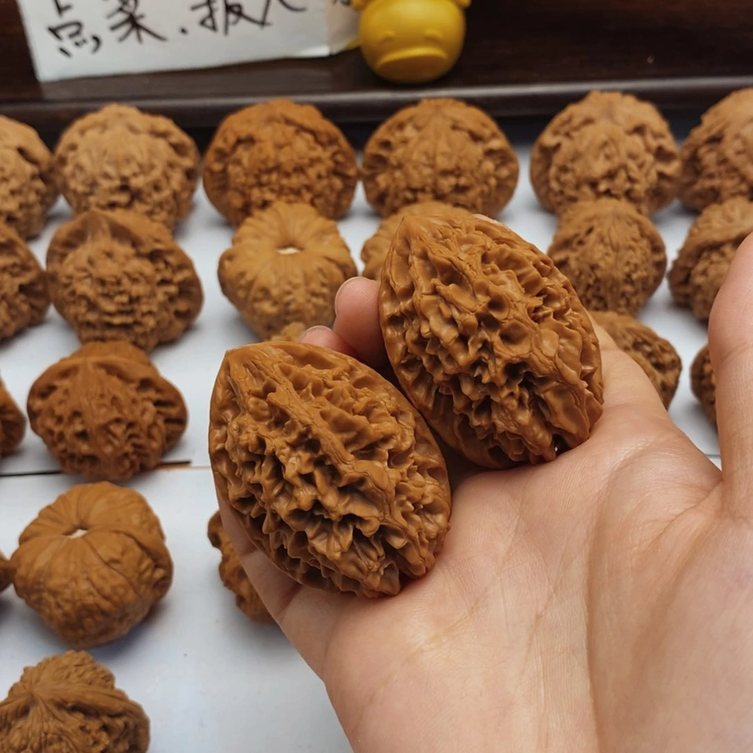 文玩核桃把件38尺招财鼠