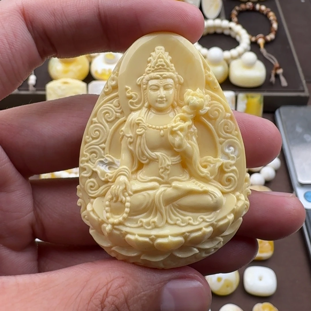 未镶嵌琥珀裸石蜜蜡