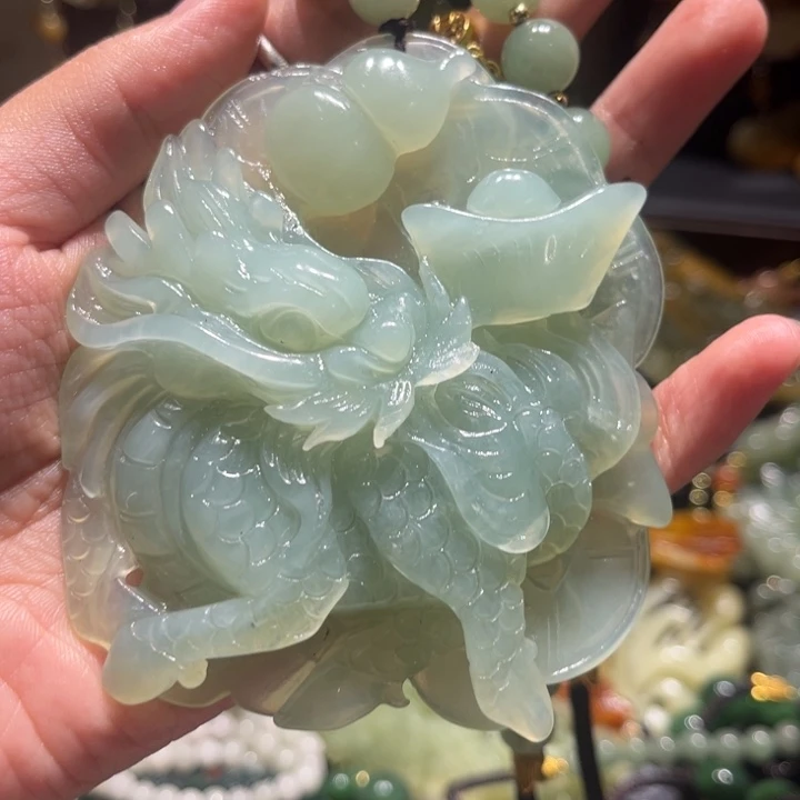 岫玉未镶嵌毛衣链