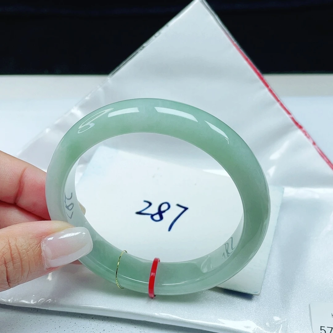 翡翠未镶嵌手镯 正圈57+