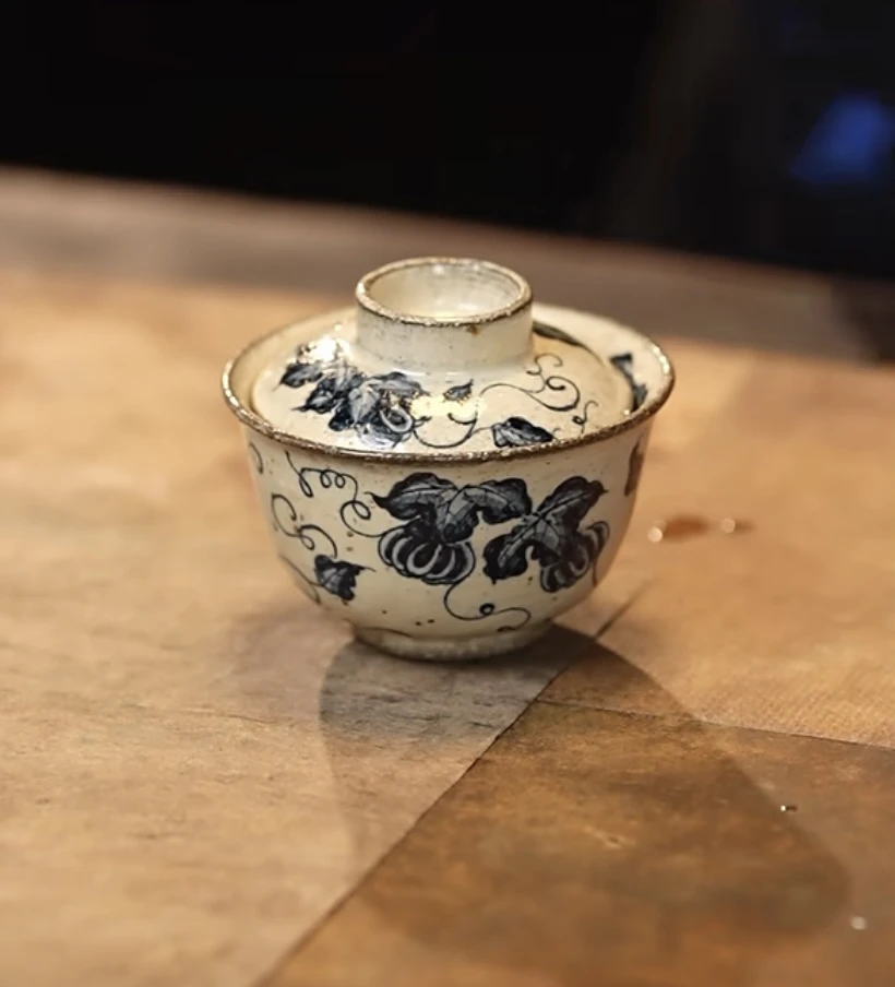 【有茶器】预-紫砂粉引瓜瓞连绵盖碗