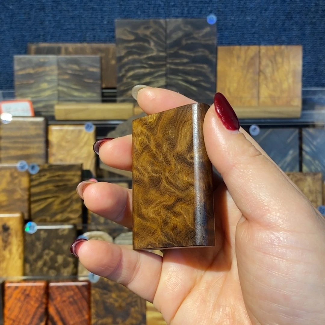 金丝楠无事牌春***1金丝楠木小叶桢楠