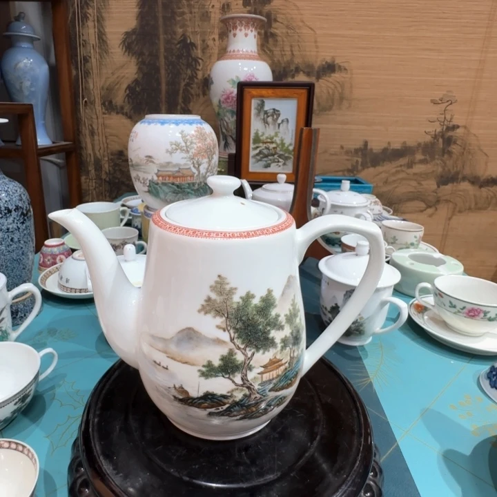 瓷片滑****鹅景德镇陶瓷艺术品