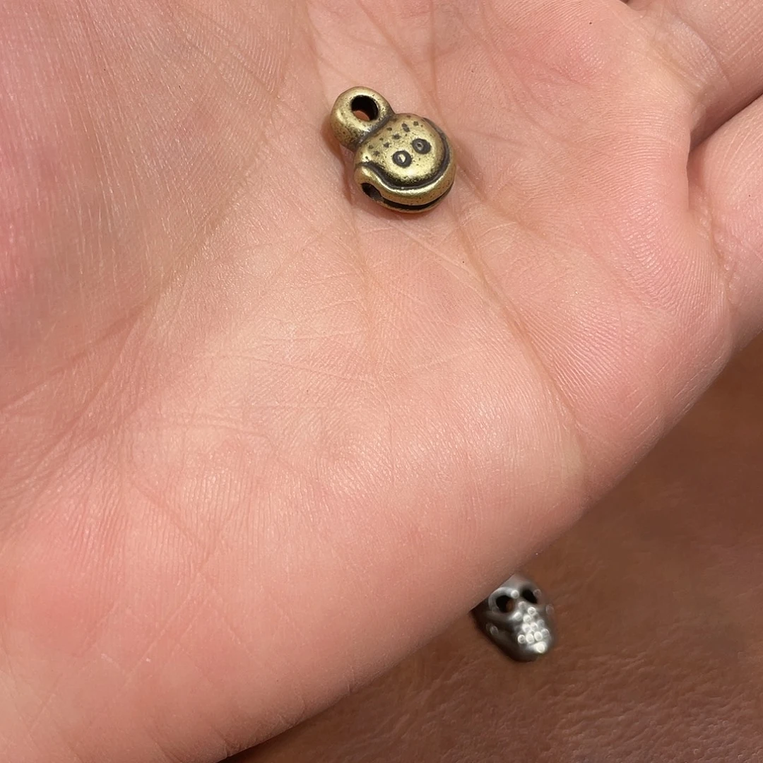 往***风东西很好看很好看