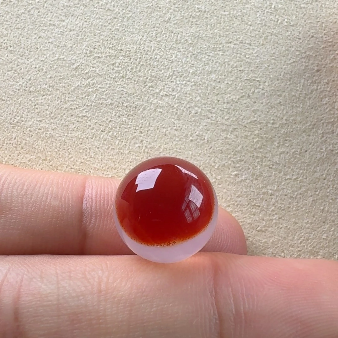 南红玛瑙未镶嵌冰飘圆珠13.9