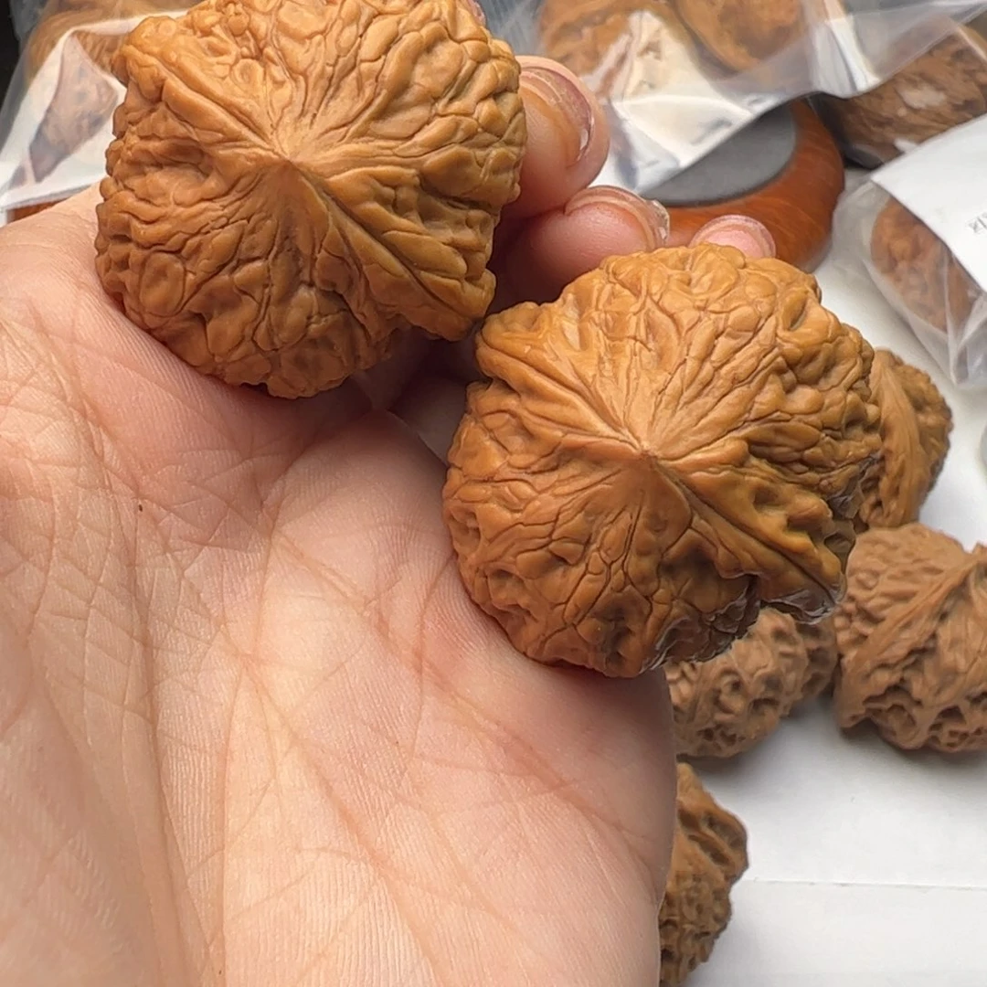 文玩核桃吊坠铁锤36全品