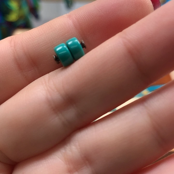 绿松石配饰未镶嵌