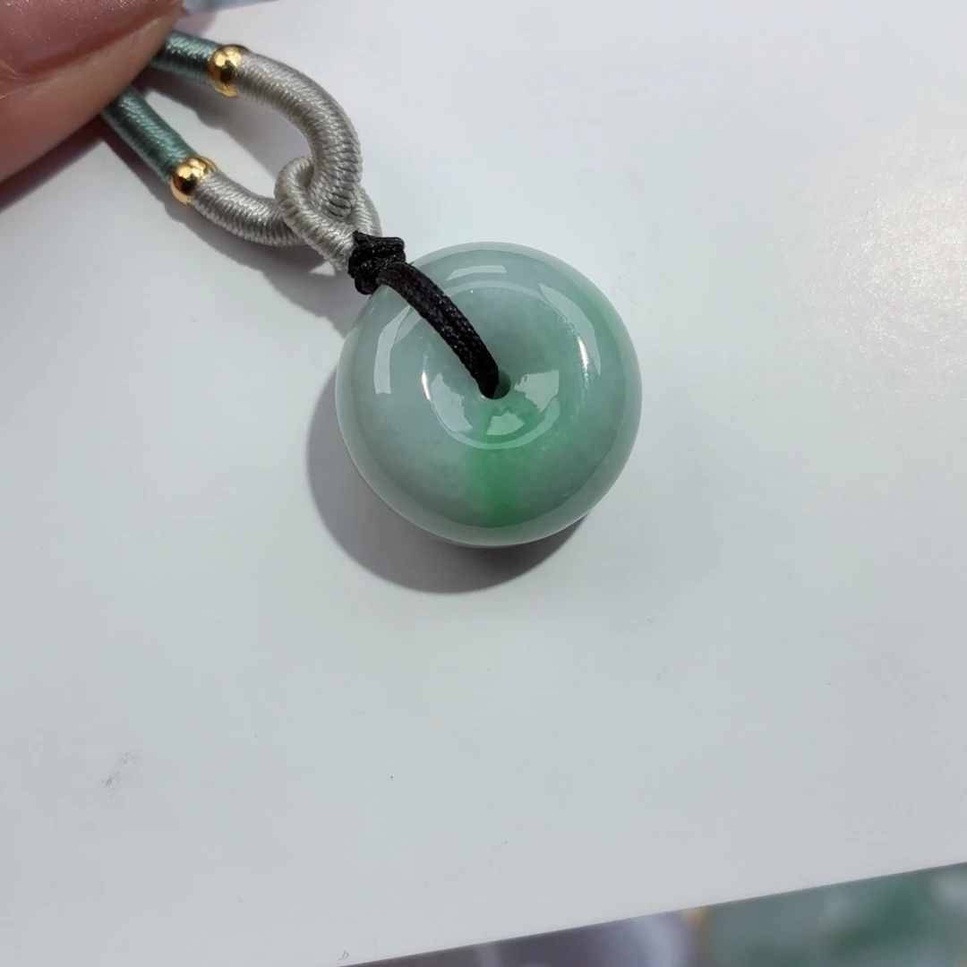 翡翠未镶嵌颈饰小面包扣吊坠
